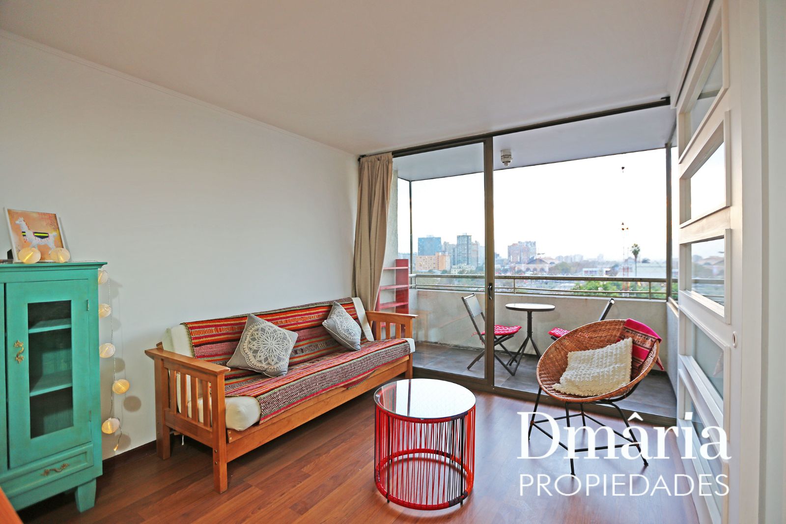 Living-5 (2)_68e3db9946ab6.jpg